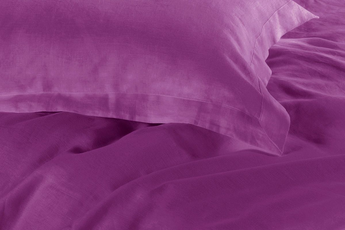 Duvet Covers: 1000TC Tailored Queen Size Purple Duvet Quilt Cover Set