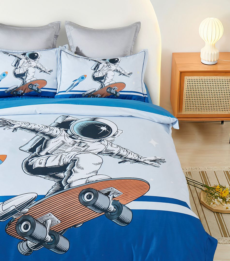 Duvet Covers: Astronaut Kids Quilt Cover Set - King Single Size