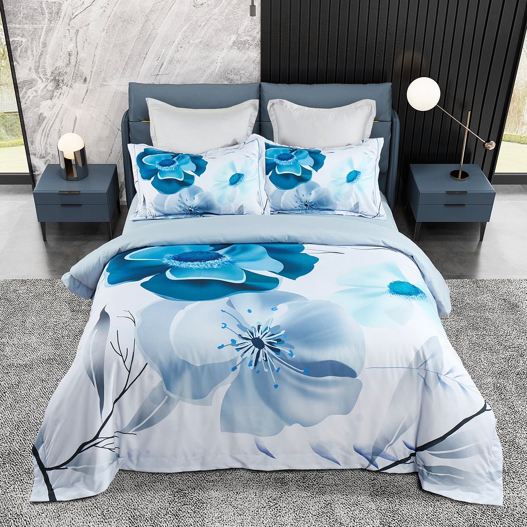 Duvet Covers: Julieta Floral Quilt Cover Set - Queen Size