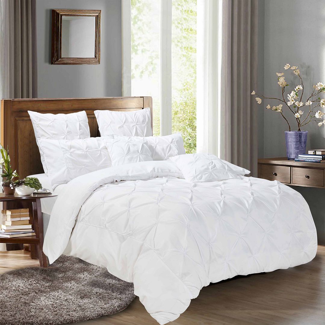 Duvet Covers: Diamond Pintuck King Size White Duvet Quilt Cover Set