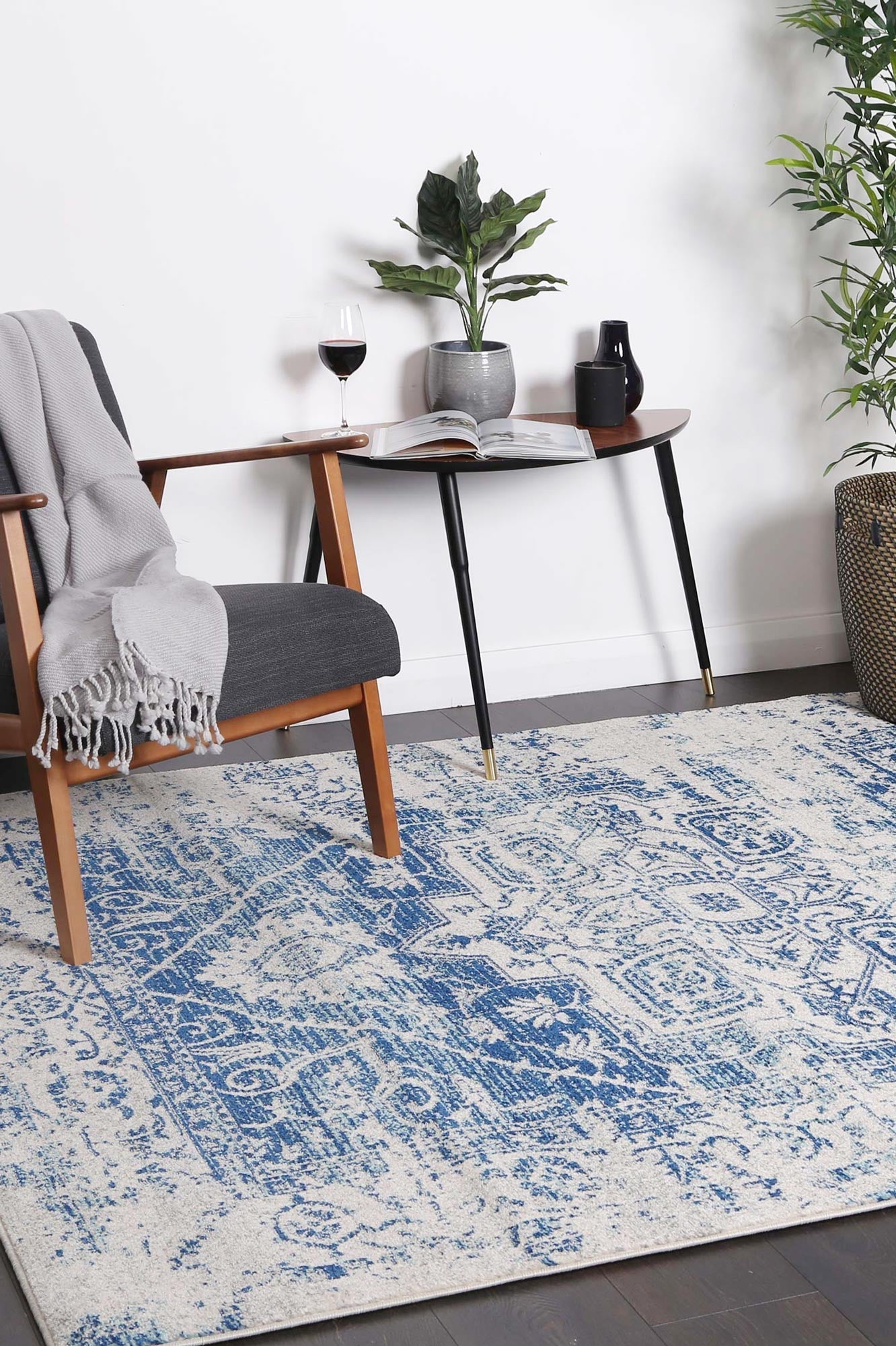 Floor Rugs: delicate-audrey-ivory-navy-rug 160x230
