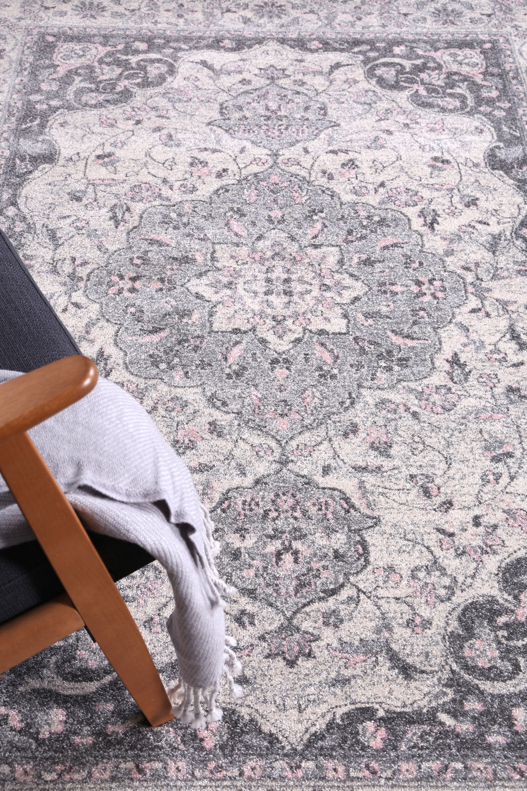 Floor Rugs: delicate-deli7 160x230