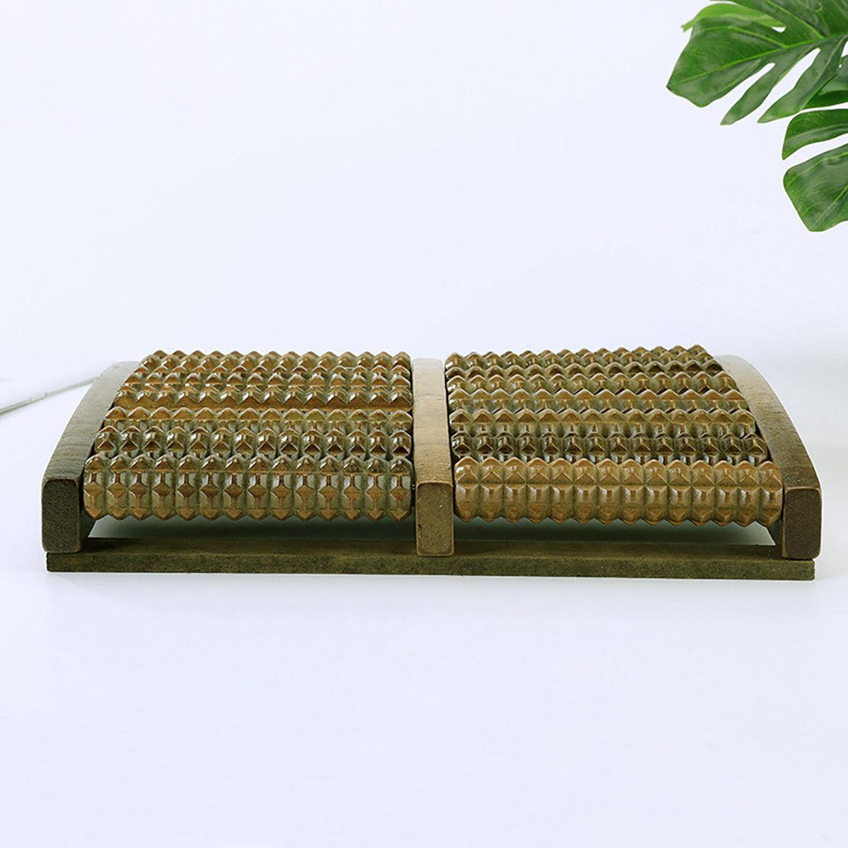 Massagers: Foot Roller Massager Acupoint Rubbing Row Massager Leg Abdominal Ball Massager