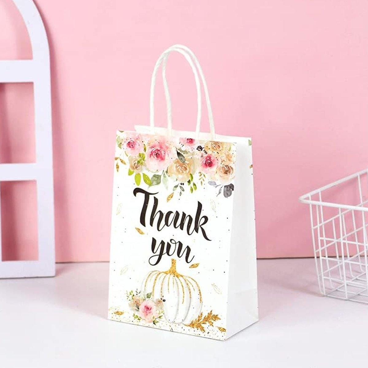 Gift Bags: 30pcs Printed Gift Bags Holiday Packaging Tote Gift Bags for Christmas Party