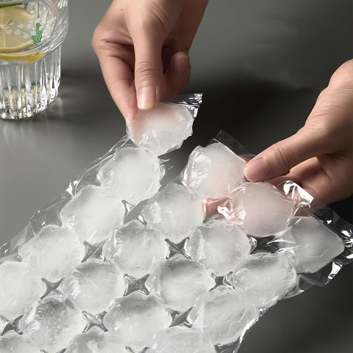 Food Storage: Disposable Ice Pack Bag 100PCS Water Injection Ice Cube Mold Tear Ice Grid