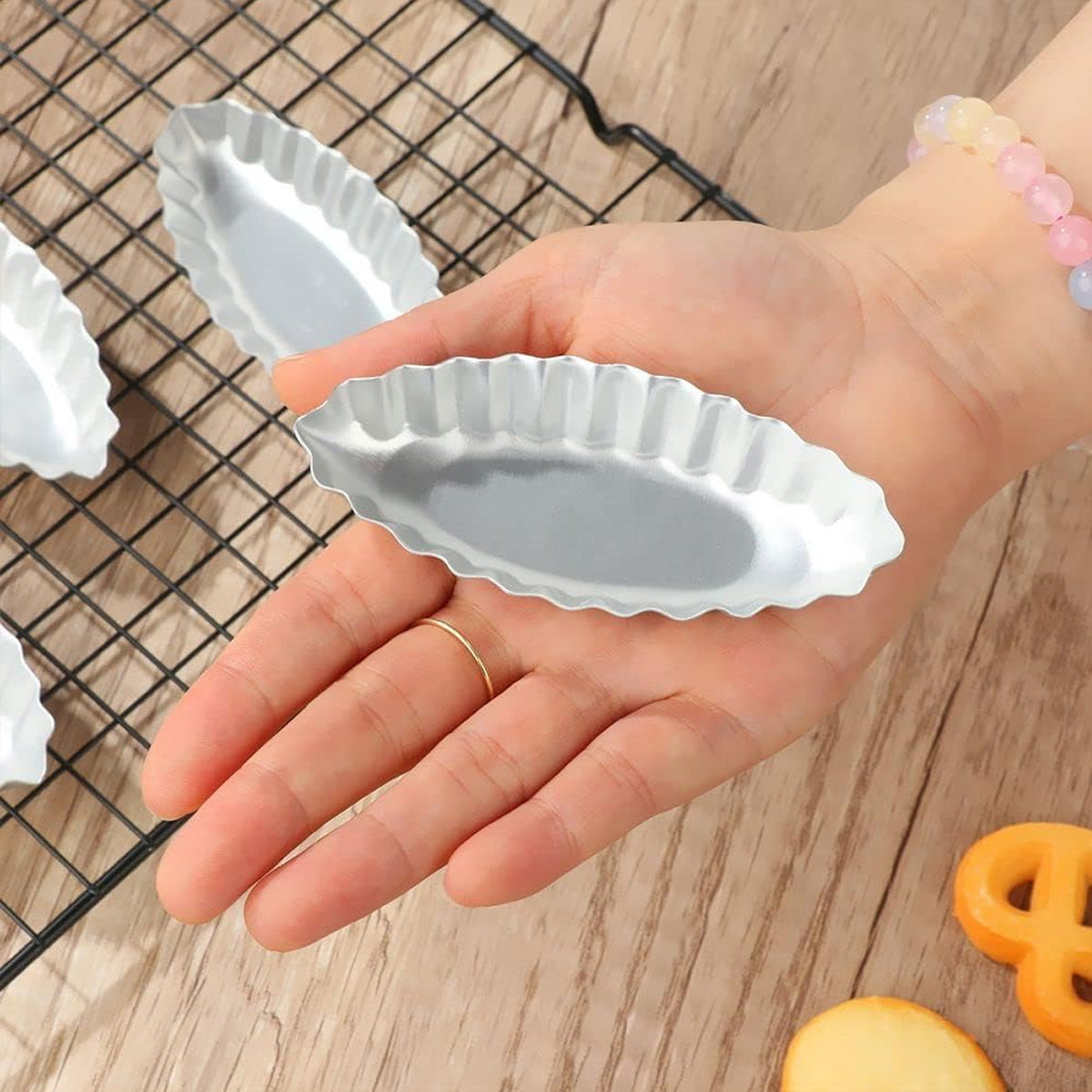 Bakeware & Accessories: 10PCS Baking Egg Tart Mould Cake Tins Set DIY Cups Sailing Boat Pie Mold Plate