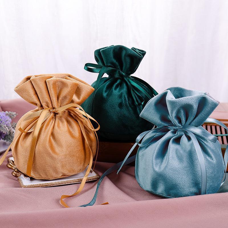 Gift Bags: 6PCS Velvet Cloth Drawstring Bags Gift Bag Jewelry Ring Pouch Earring Favor - Yellow-6PCS