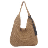 Men's Accessories: Large Capacity Fashion Woven Straw Shoulder Bag Simple Design for Everyday Use