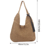 Men's Accessories: Large Capacity Fashion Woven Straw Shoulder Bag Simple Design for Everyday Use