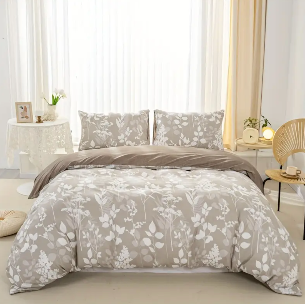 Duvet Covers: Dreamfields - Canvas Fleur Quilt Cover Set - (2pcs, King Single Size)