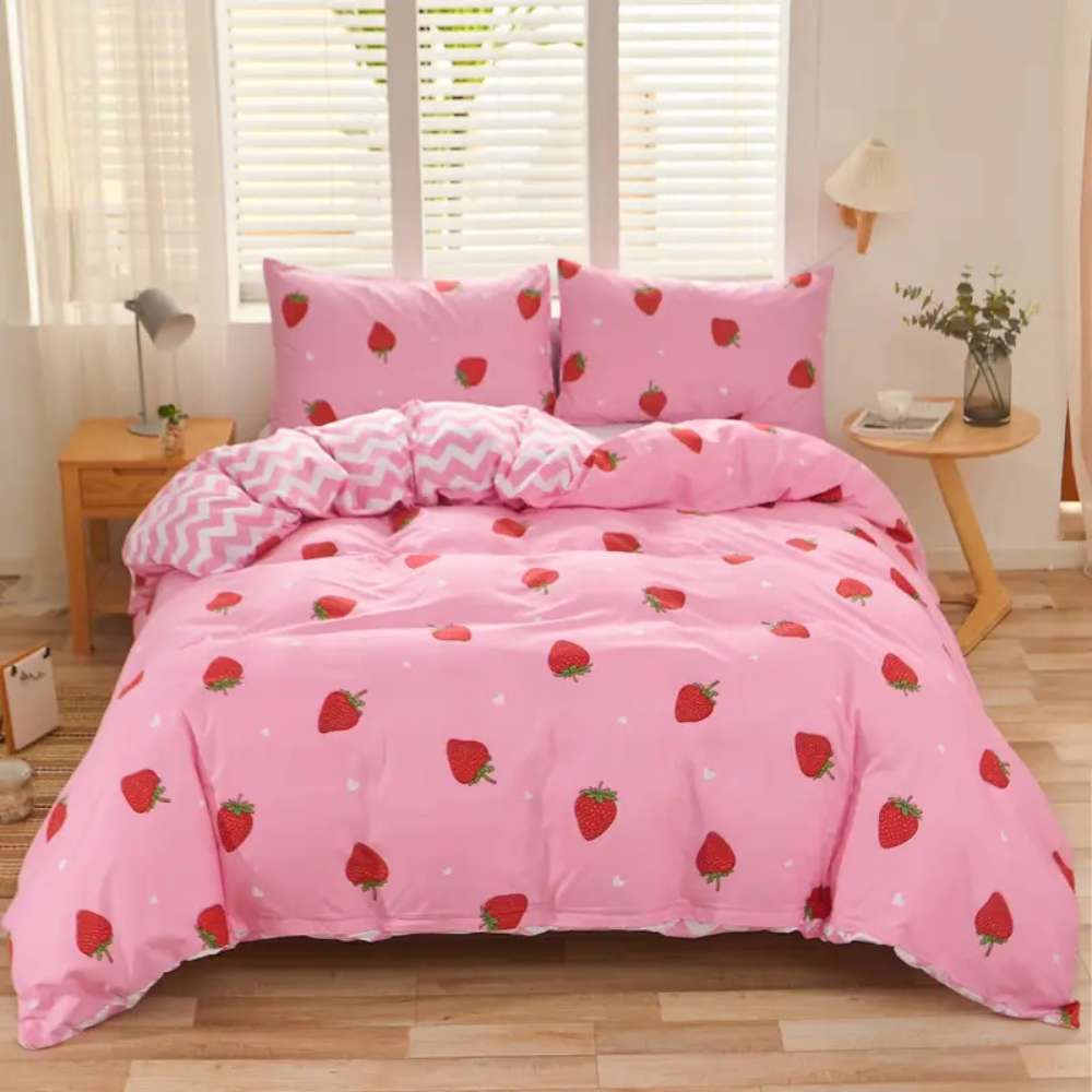 Duvet Covers: Dreamfields - Strawberry Dream Quilt Cover Set - (3pcs, Double Size)