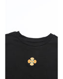 Azura Exchange Embroidered Flower Short Sleeve Tee - S