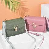 Stylish Crocodile Leather Crossbody Phone Bag - Green