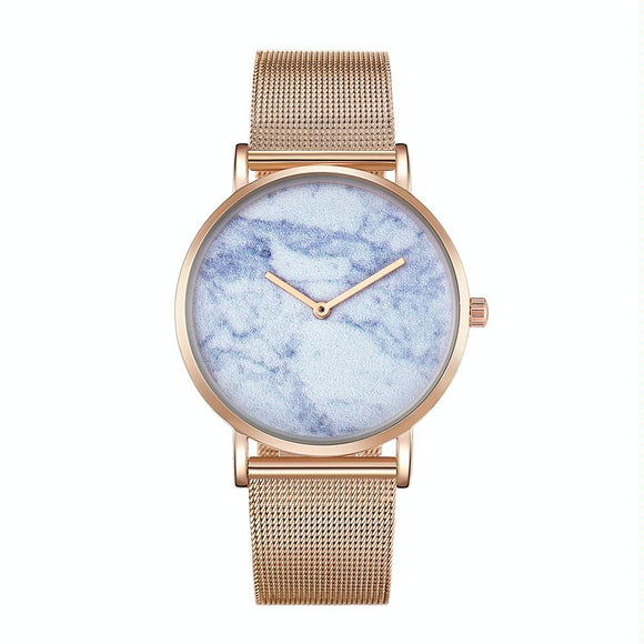 Stylish Men Quartz Watch with Gold Alloy Case and Stainless Steel Band - Round Dial - Wa0733C