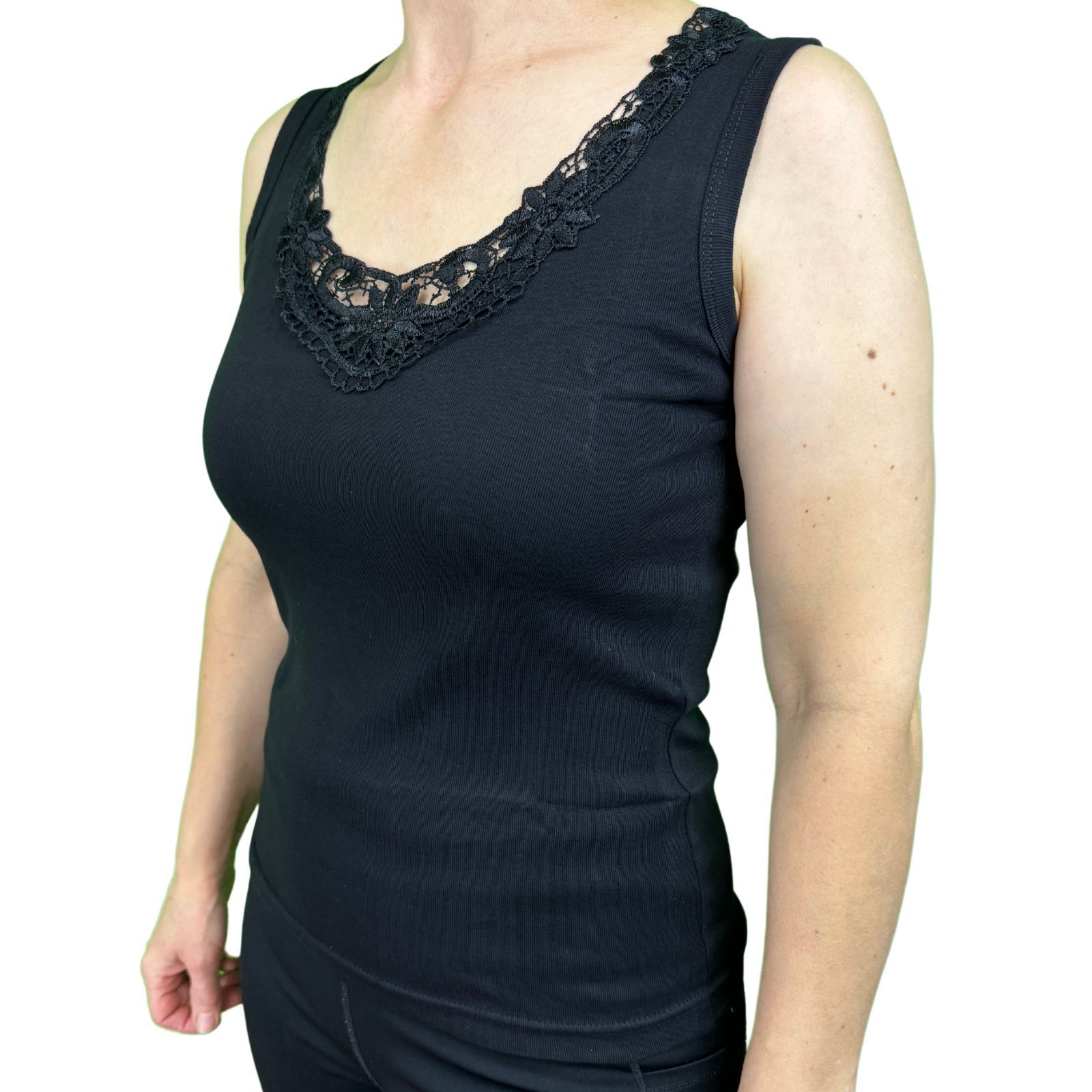 Women's Tops & T-shirts: Ladies Sleeveless Singlet Top Womens Summer Basic Tank Shirt Lace Motif Front - Black - 12-14