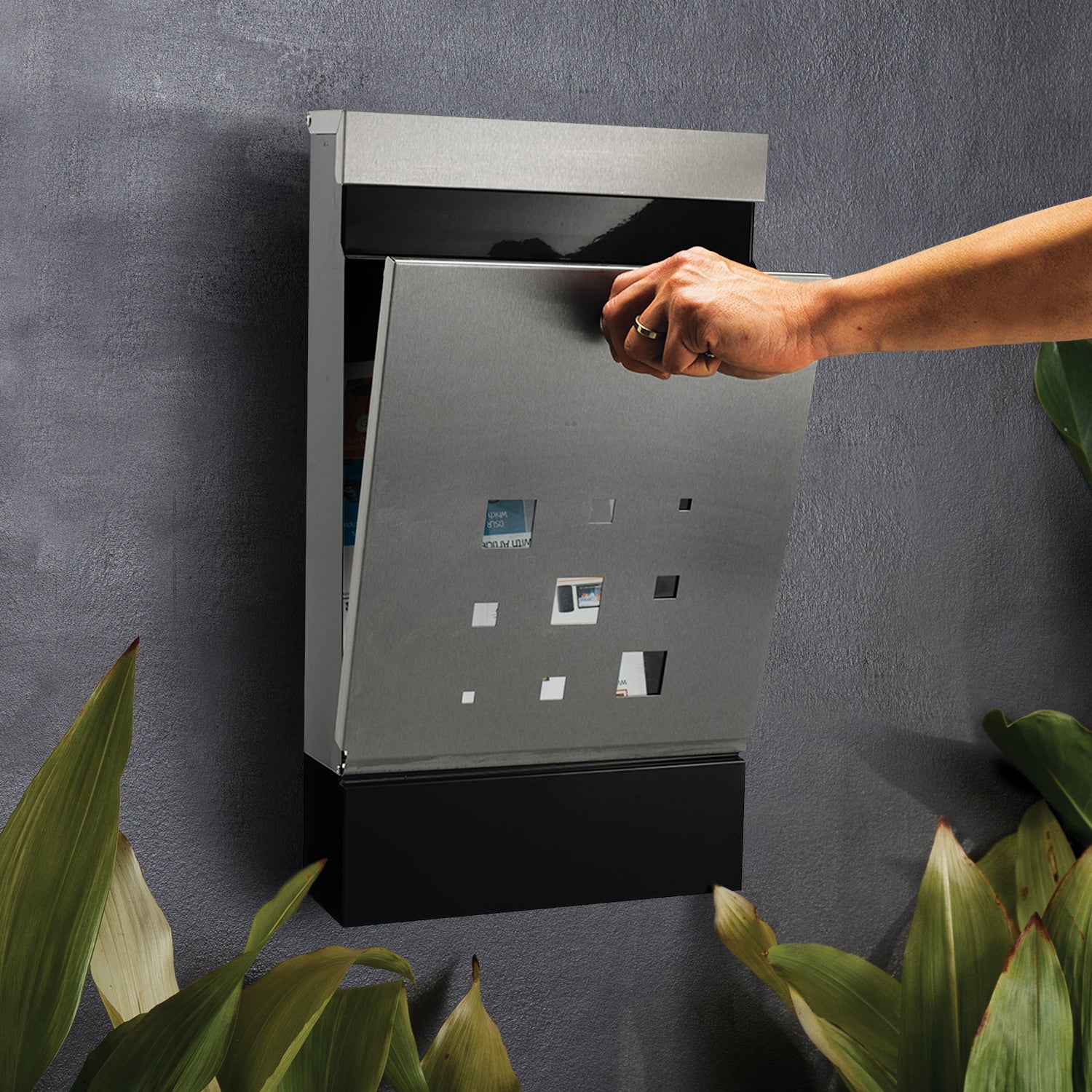 Building Materials: Sandleford  Letter Box Caddy Stainless Steel Lockable Mailbox - Wall Mounted