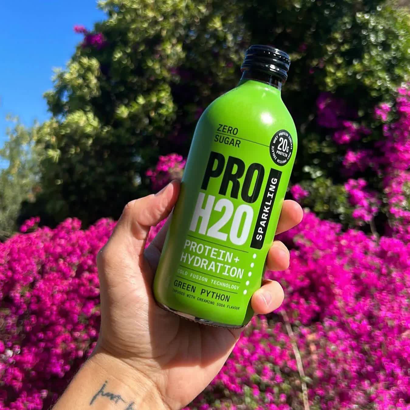 Vitamins & Supplements: PRO H20 Sparkling 20g Protein Hydration Drink Zero Sugar Hydrate - Green Python