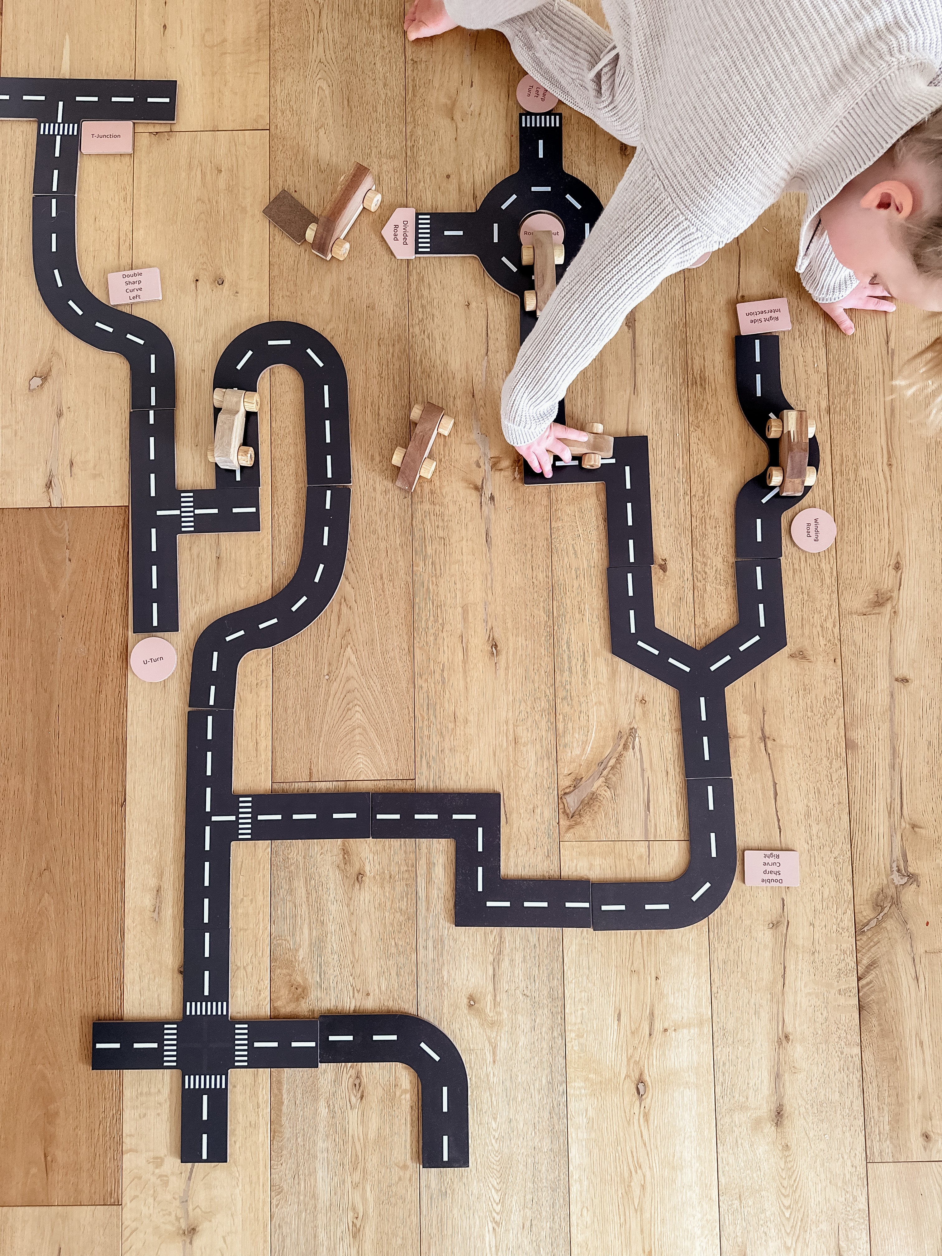 Pretend Play: Road play set