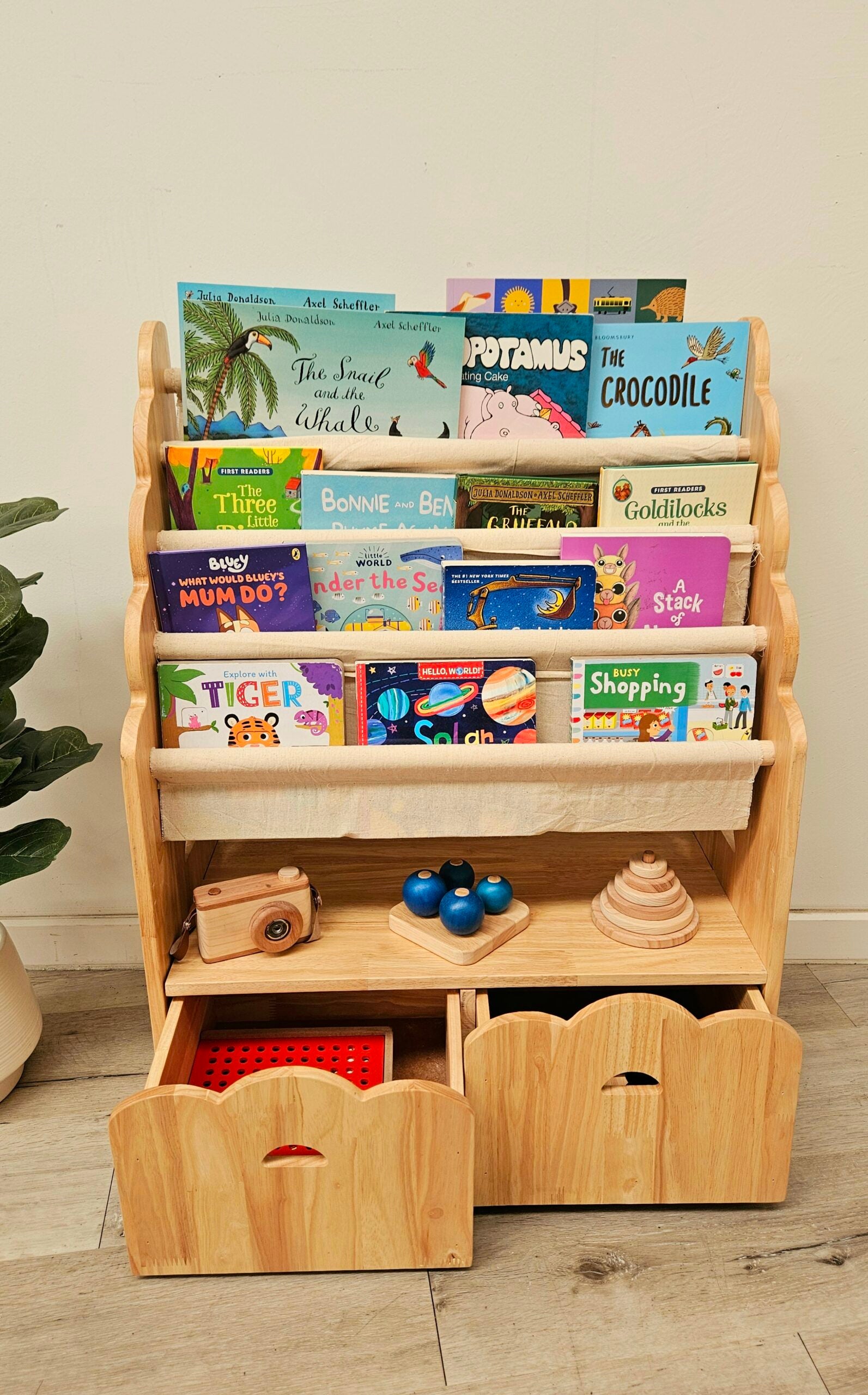 Bookcases & Shelves: 4 Tier bookshelf and drawers