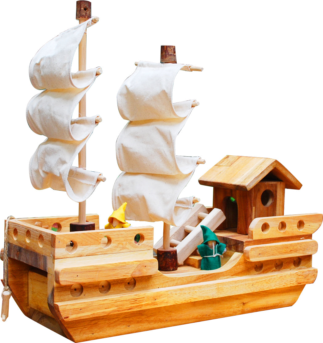 Boating Accessories: Wooden Pirate Ship