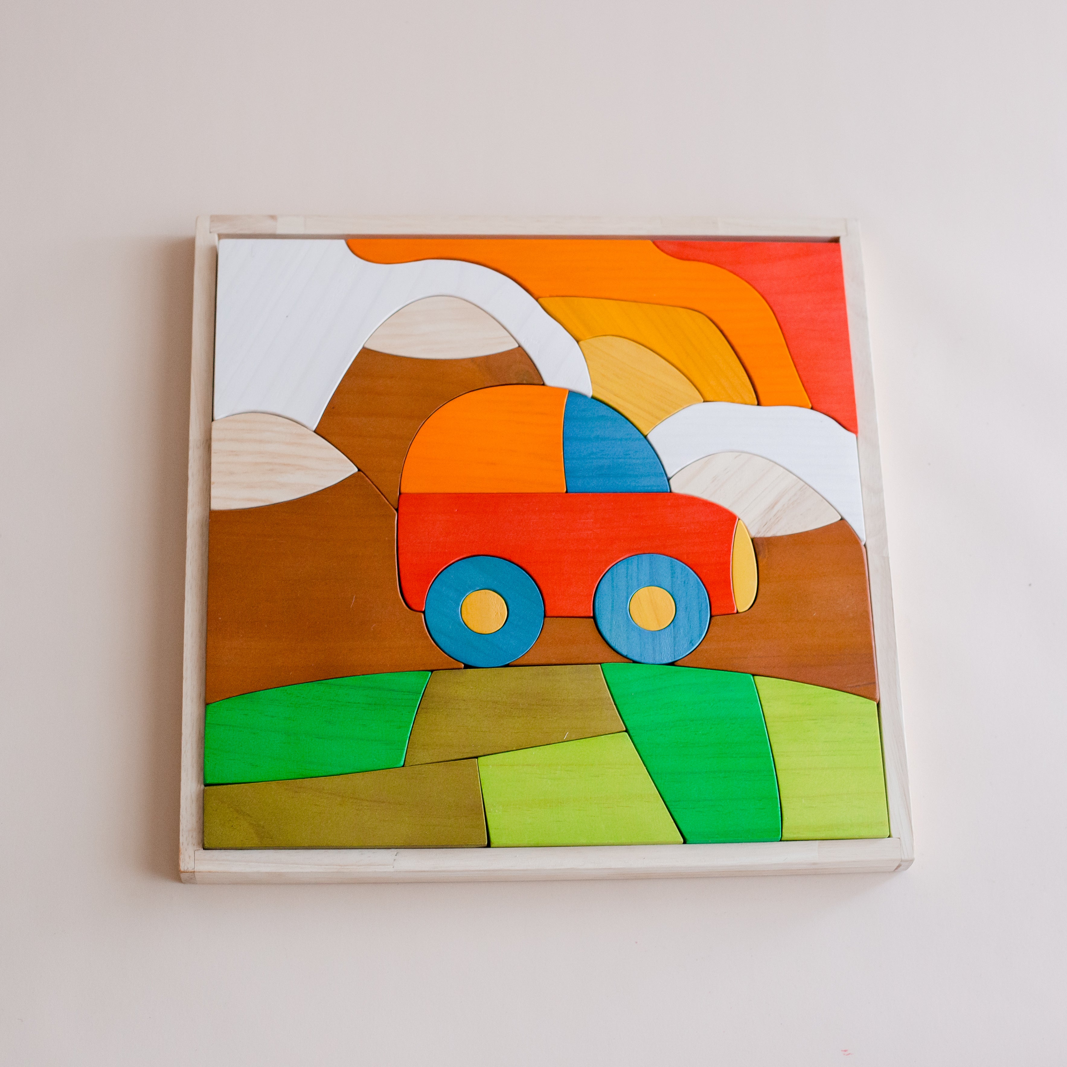 Jigsaw Puzzles & Accessories: Car puzzle and play set