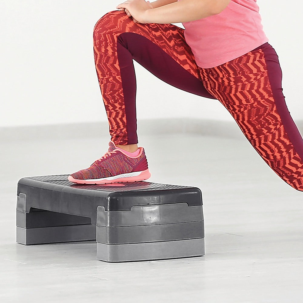 Adjustable Aerobic Step Platform – Gym Fitness Exercise Stepper for Home Workouts