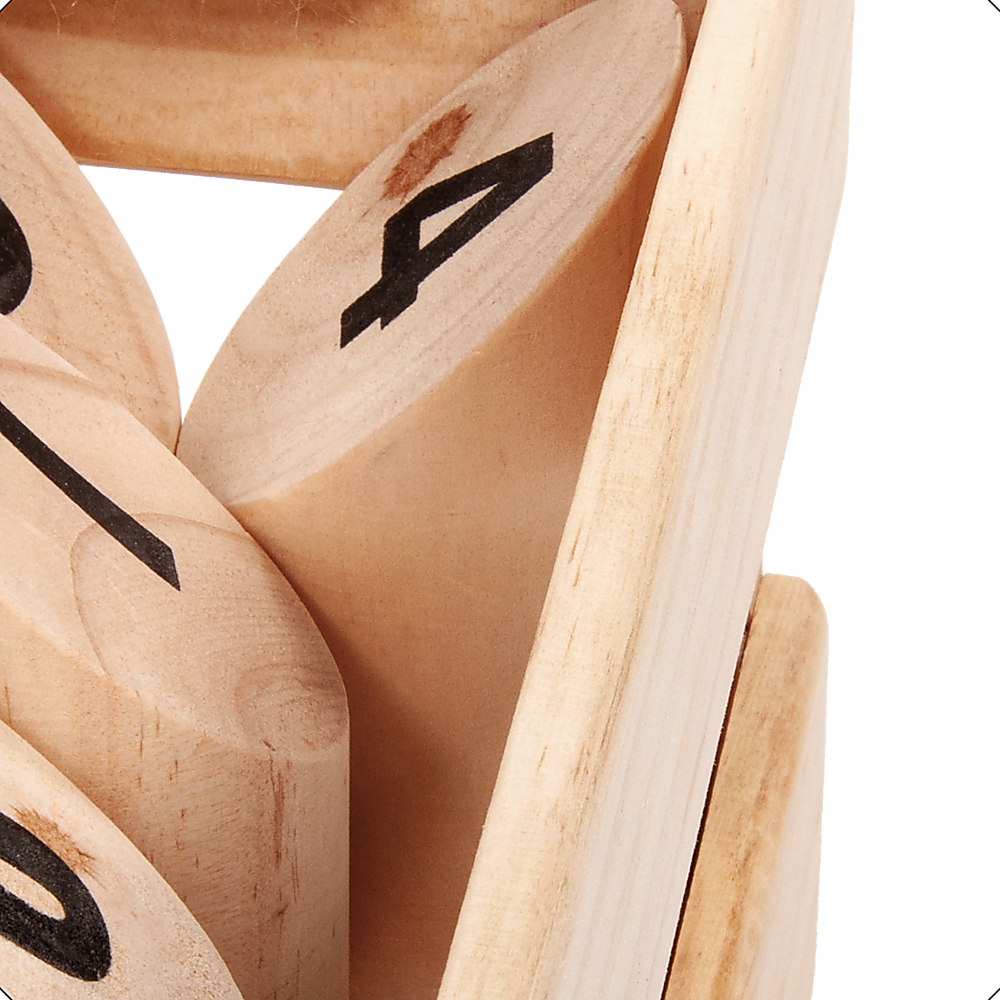 Activity Games: Number Toss Wooden Set Outdoor Games with Carry Case