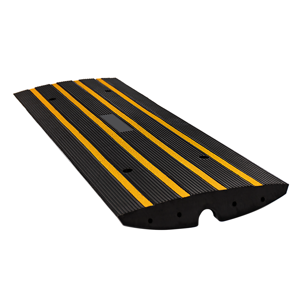 Masonry Tools: Car Driveway Curb Ramp Rubber 10,000 Kg Industrial Capacity