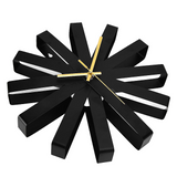 Clocks: Modern Wall Clock Art