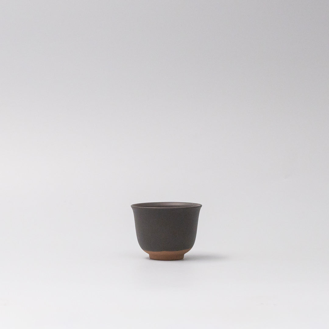 Oven Mitts & Pot Holders: Sake and Tea Cup 6cm Black Matte Flared Glaze