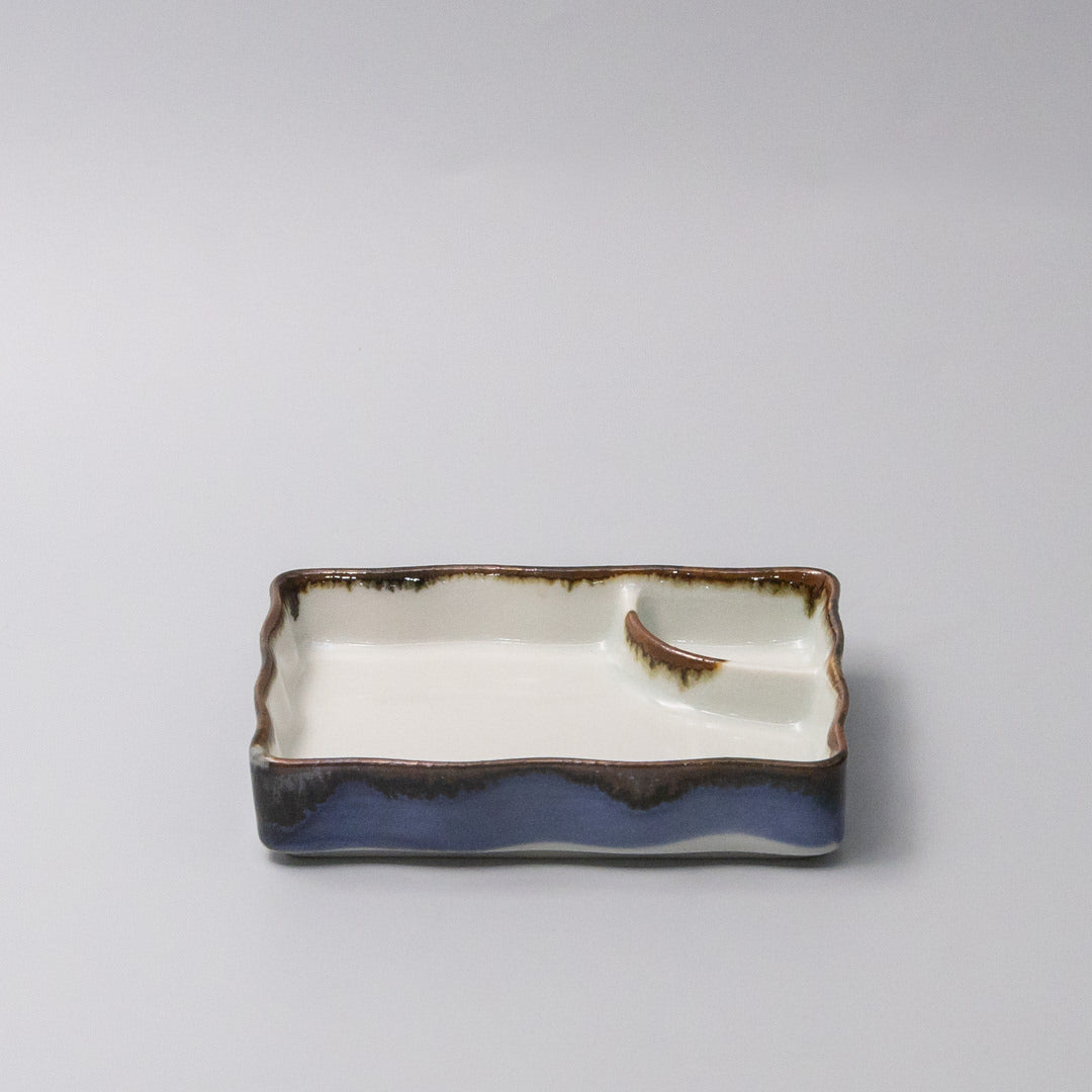Sushi Plate Inbuilt Sauce Dish 15cm Tenmokku Edge Design