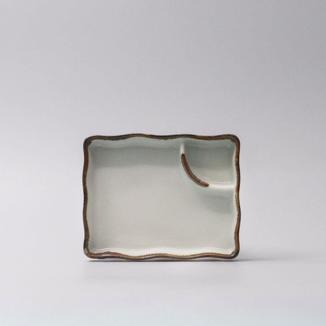 Sushi Plate Inbuilt Sauce Dish 15cm Tenmokku Edge Design