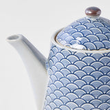 Gardening Tools: Teapot 400ml Wave Design