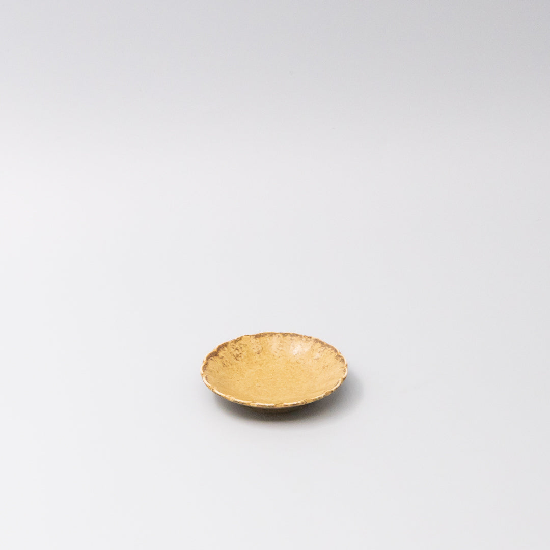Kitchen & Bathroom DIY: Sauce Dish 8cm Scallop Ochre Fade Glaze