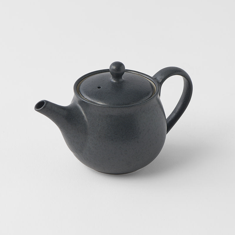 Teas & Accessories: Teapot 400ml Matte Black Glaze