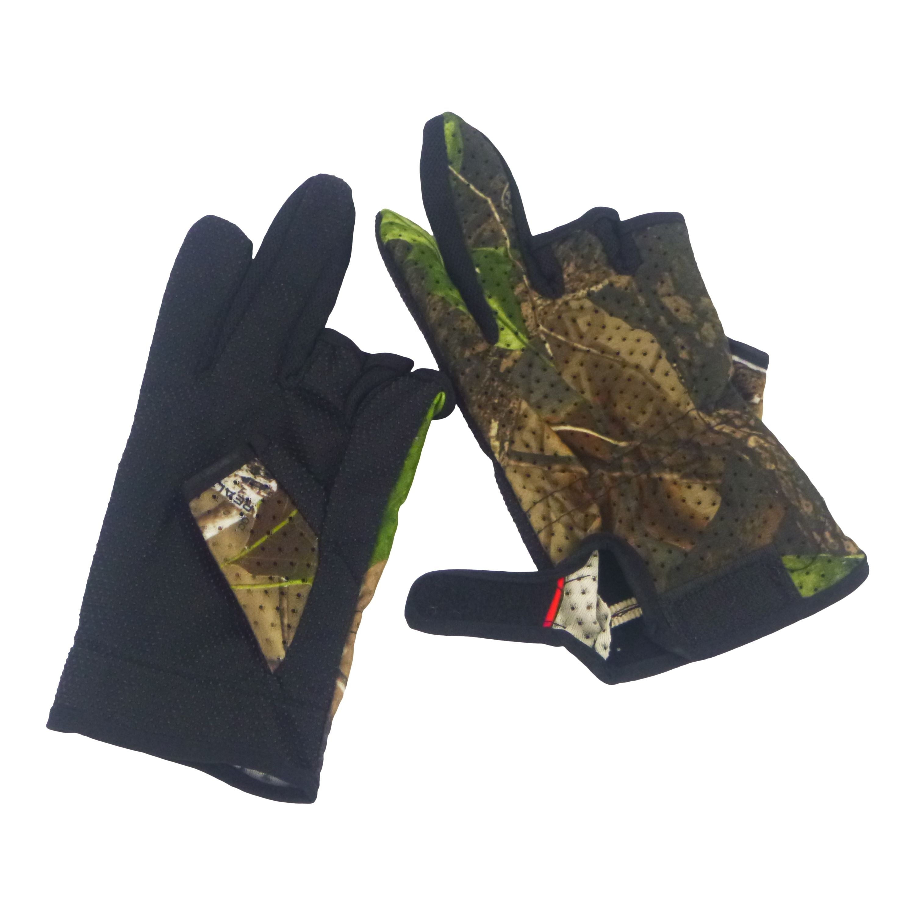 Fishing Tackle: BSTC 3 Finger Gloves, Camo Green