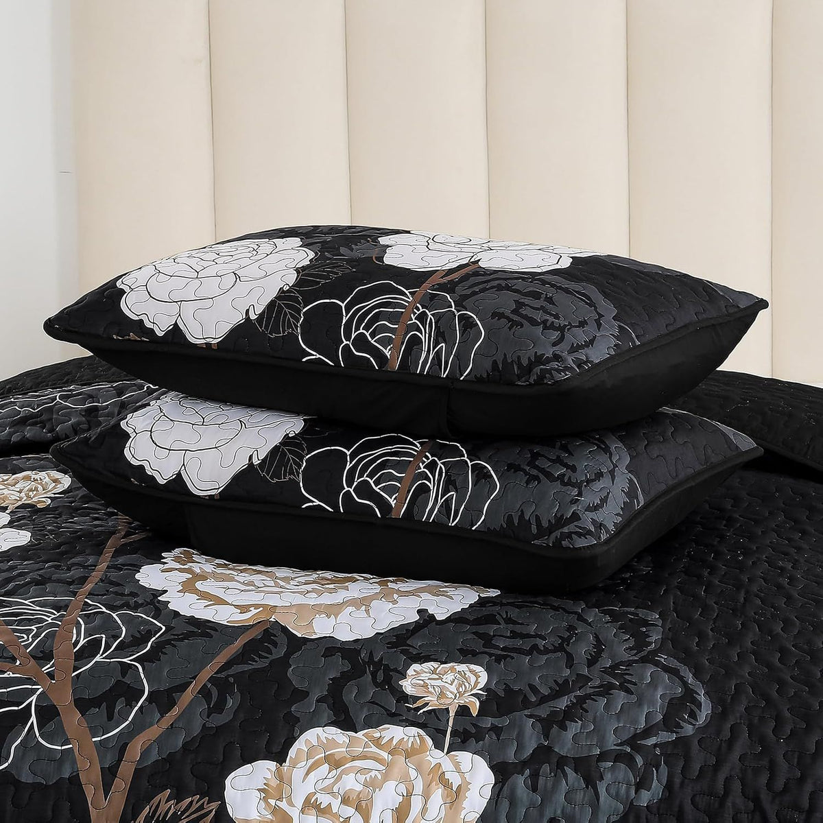 Black Floral Aura Bedspread Coverlet 3 Piece Set