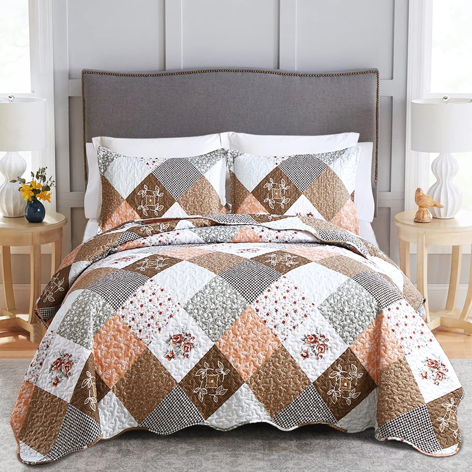 Quilts & Duvets: Gleaming rust brown colo patchwork 3 Pc Bedspread & Pillow Cover Set