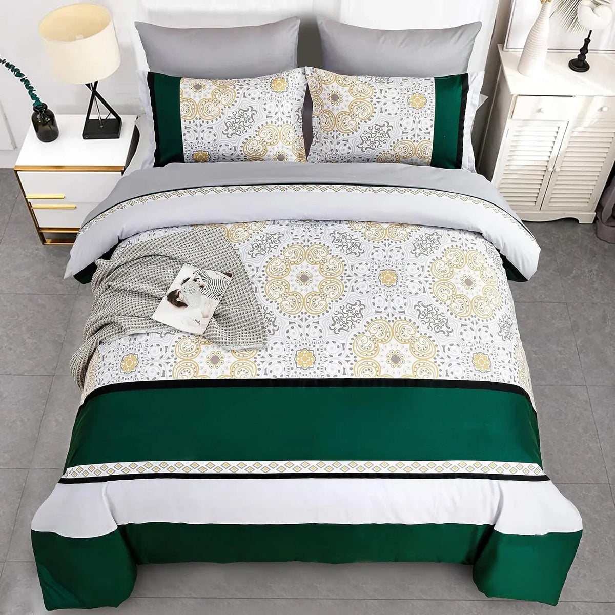 Emerald Verde Paisley Luxe Quilt / Doona / Duvet Cover set
