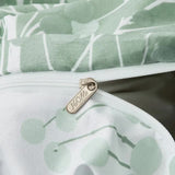 Duvet Covers: Artistic Vibes Abstract Duvet Cover Set - Easy Maintenance-King