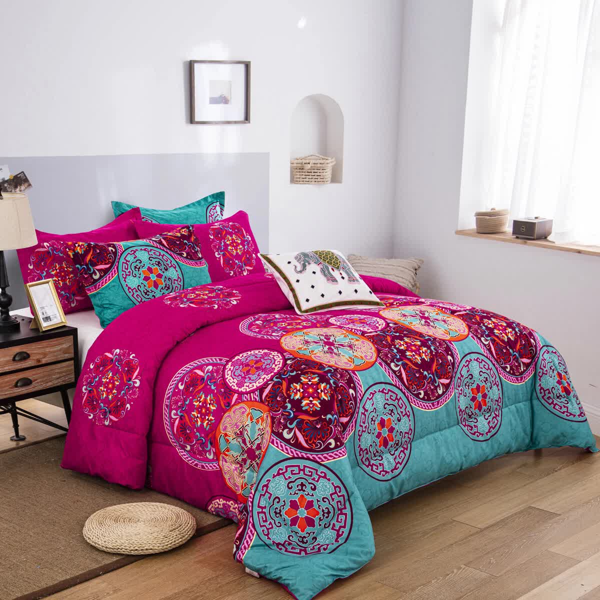 Quilts & Duvets: Aesthetic Glow Floral 3‑Piece Comforter Set with Matching Shams