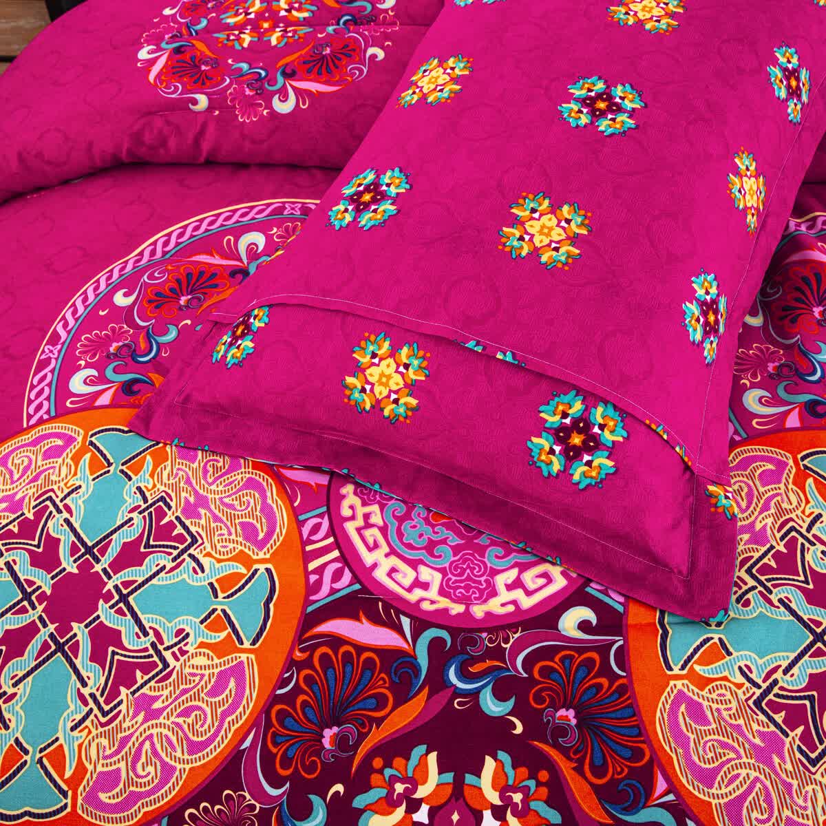 Quilts & Duvets: Aesthetic Glow Floral 3‑Piece Comforter Set with Matching Shams