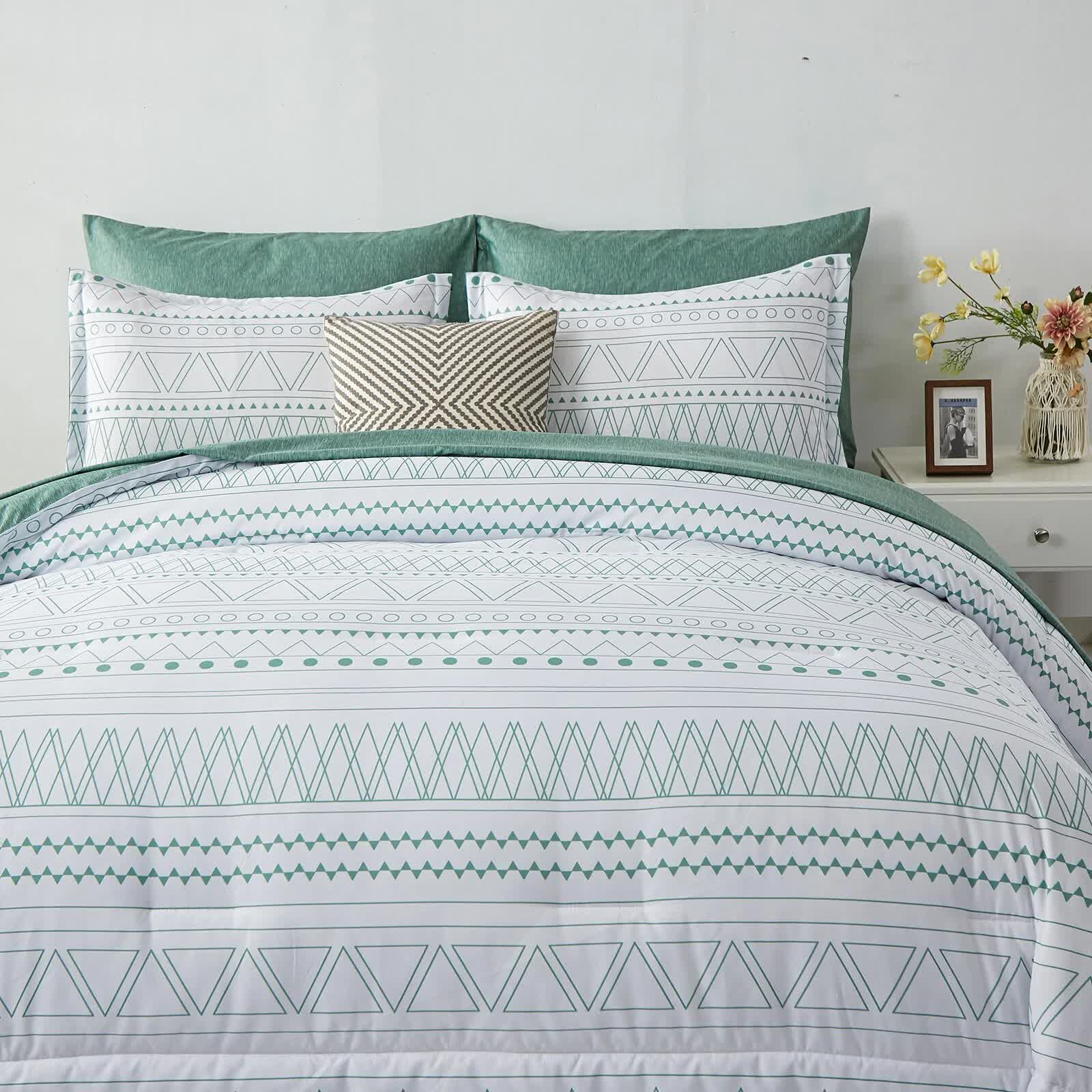 Quilts & Duvets: Boho Vibes Bedding Set  3‑Piece Comforter & Pillow Covers