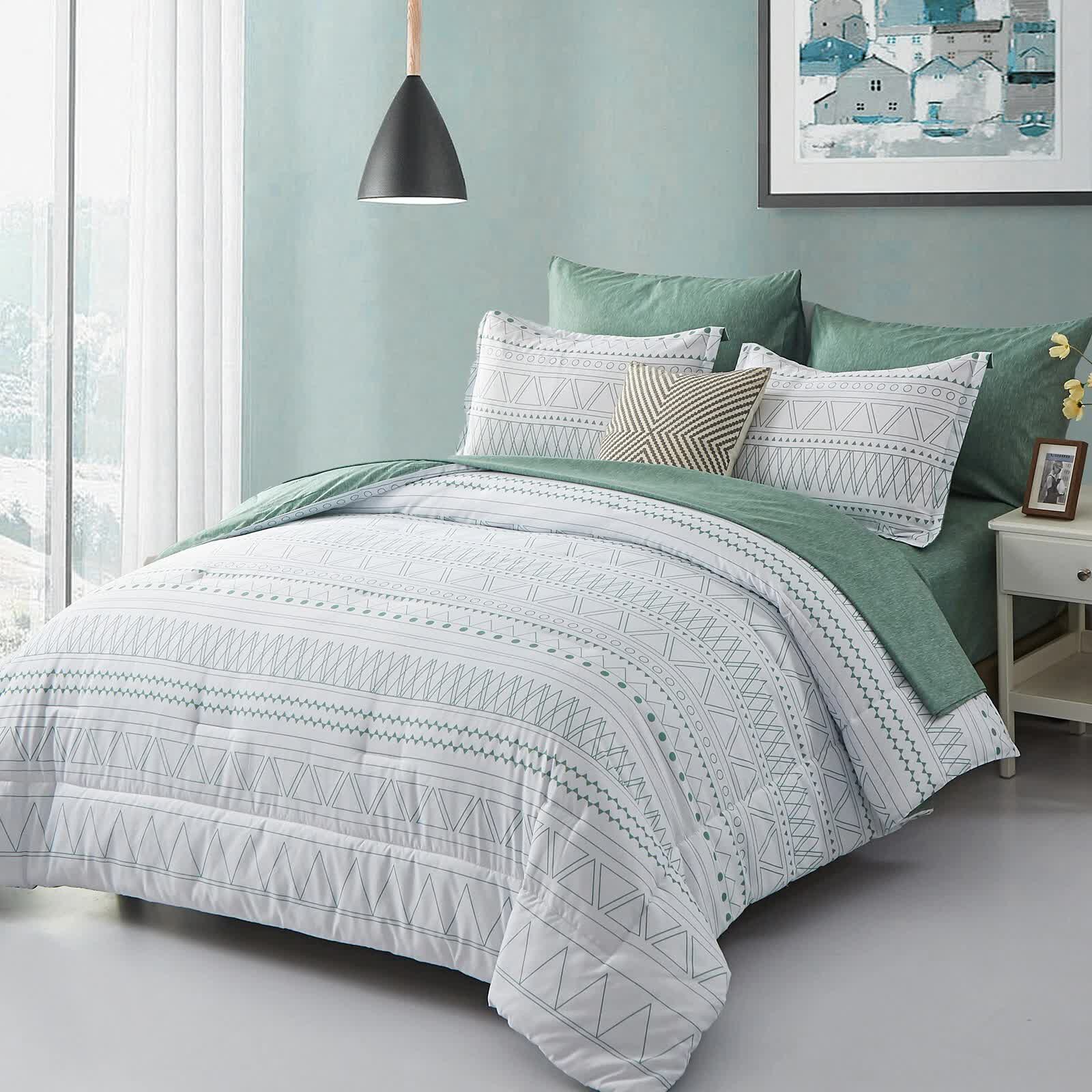 Quilts & Duvets: Boho Vibes Bedding Set  3‑Piece Comforter & Pillow Covers
