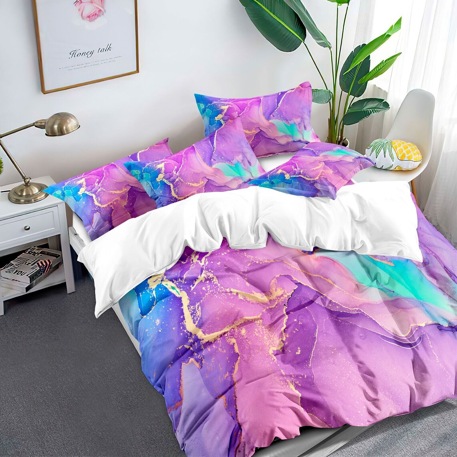 Quilts & Duvets: Marble Comforter Set, Queen Size, Warm Quilted Microfiber Bedding