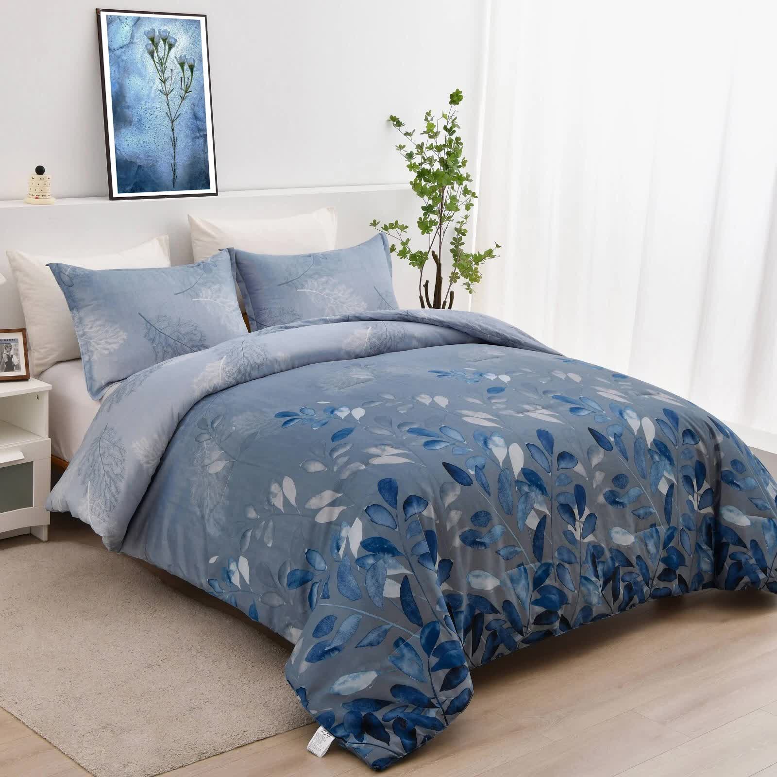 Quilts & Duvets: GlowUp Bedroom Comforter  3‑Piece Insta‑Aesthetic Set