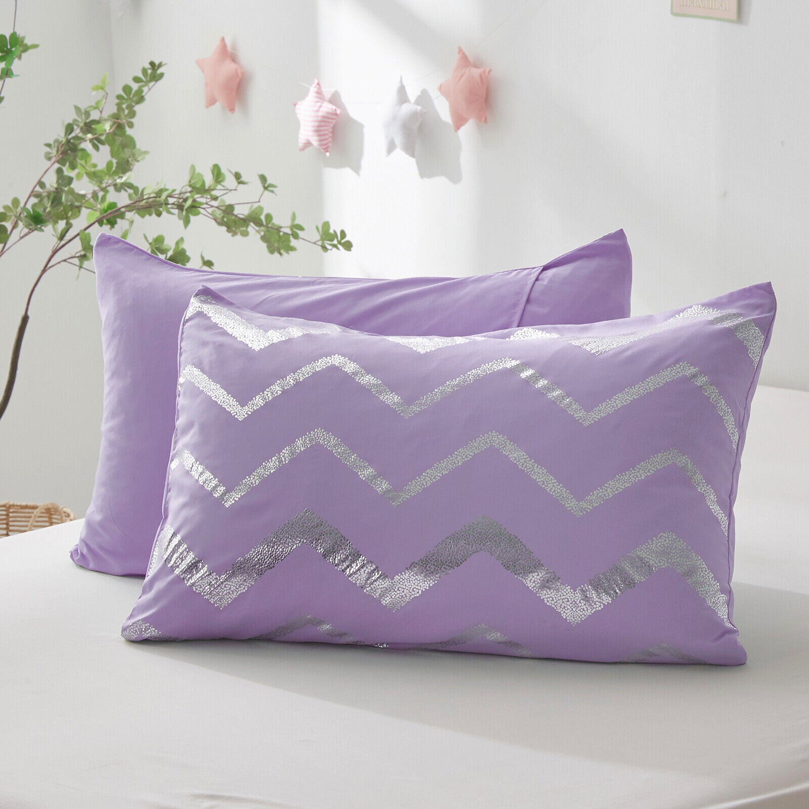 Quilts & Duvets: Soft Purple Comforter Set, King Size, Cozy 3-Piece Bedding with Pillowcases