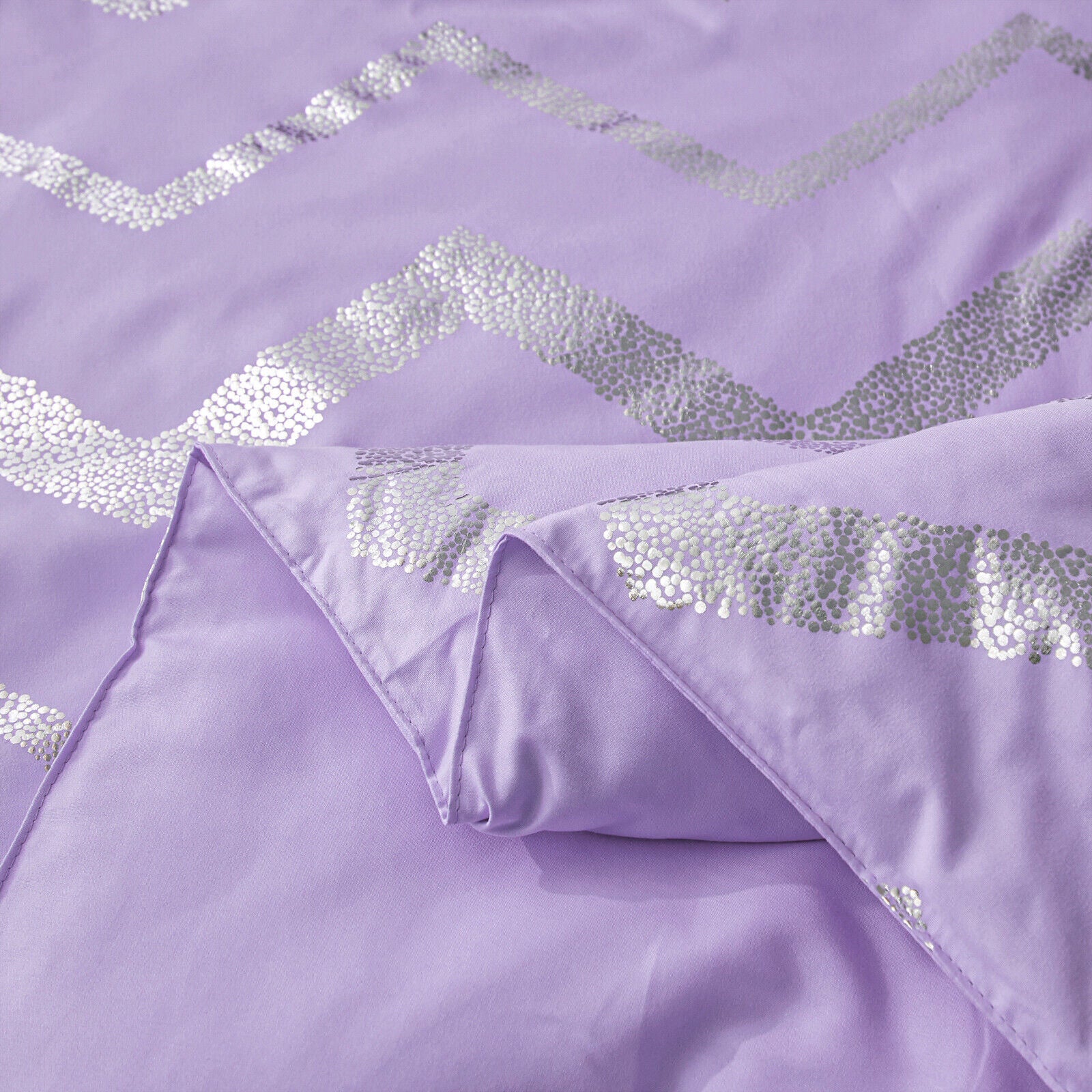 Quilts & Duvets: Soft Purple Comforter Set, King Size, Cozy 3-Piece Bedding with Pillowcases