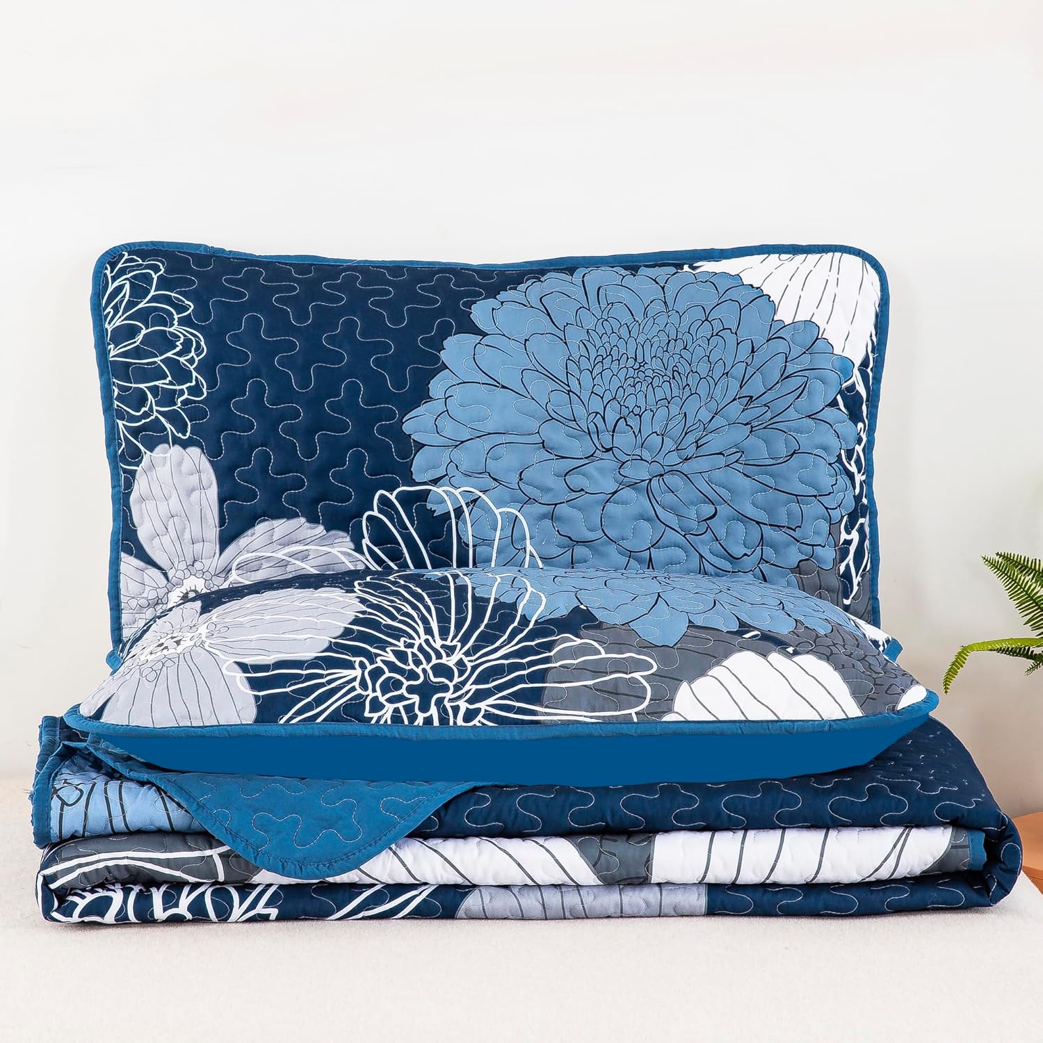 Quilts & Duvets: Frosted Magnolia Chic blue 3 Pc Comforter & Pillow Cover Set KING