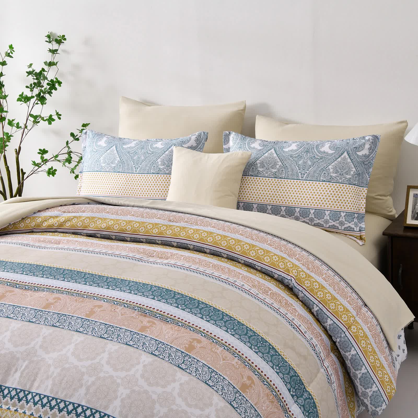 Quilts & Duvets: Luxe Loft Boho Quilted Comforter & Shams  Trending 3‑Piece Set